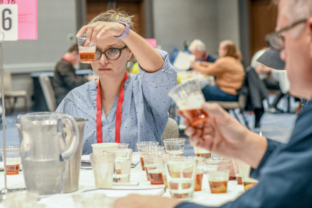 Juíza em concurso cervejeiro